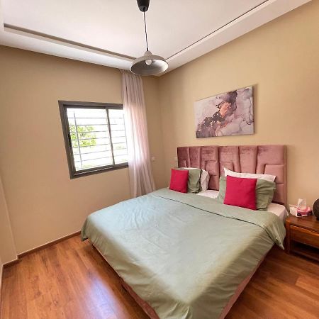 NouaceurChic & Cosy Flat Near Airport Lockbox Fast Wifiアパートメント エクステリア 写真