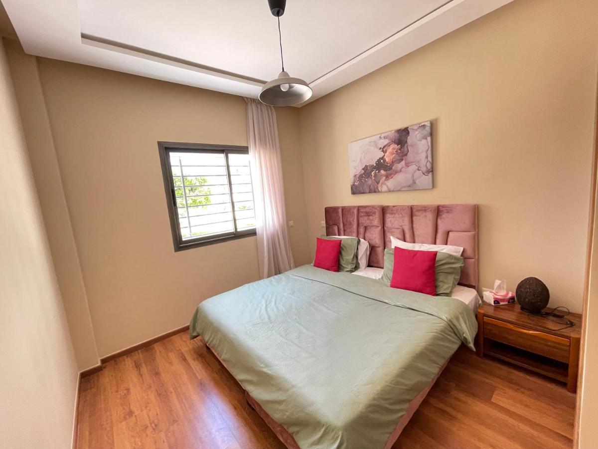 NouaceurChic & Cosy Flat Near Airport Lockbox Fast Wifiアパートメント エクステリア 写真